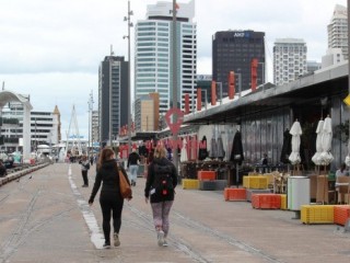 �о���ʾ�������߲����˶���ѡ����Ҳϲ�����ѣ�