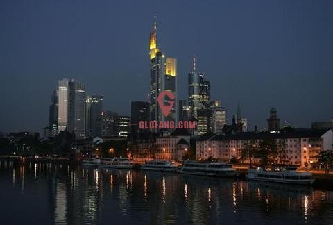 �����˸����ĸ����ҵ�