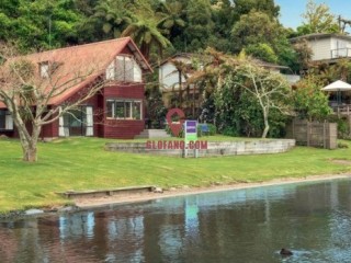 RotoruaֵߴԪķ