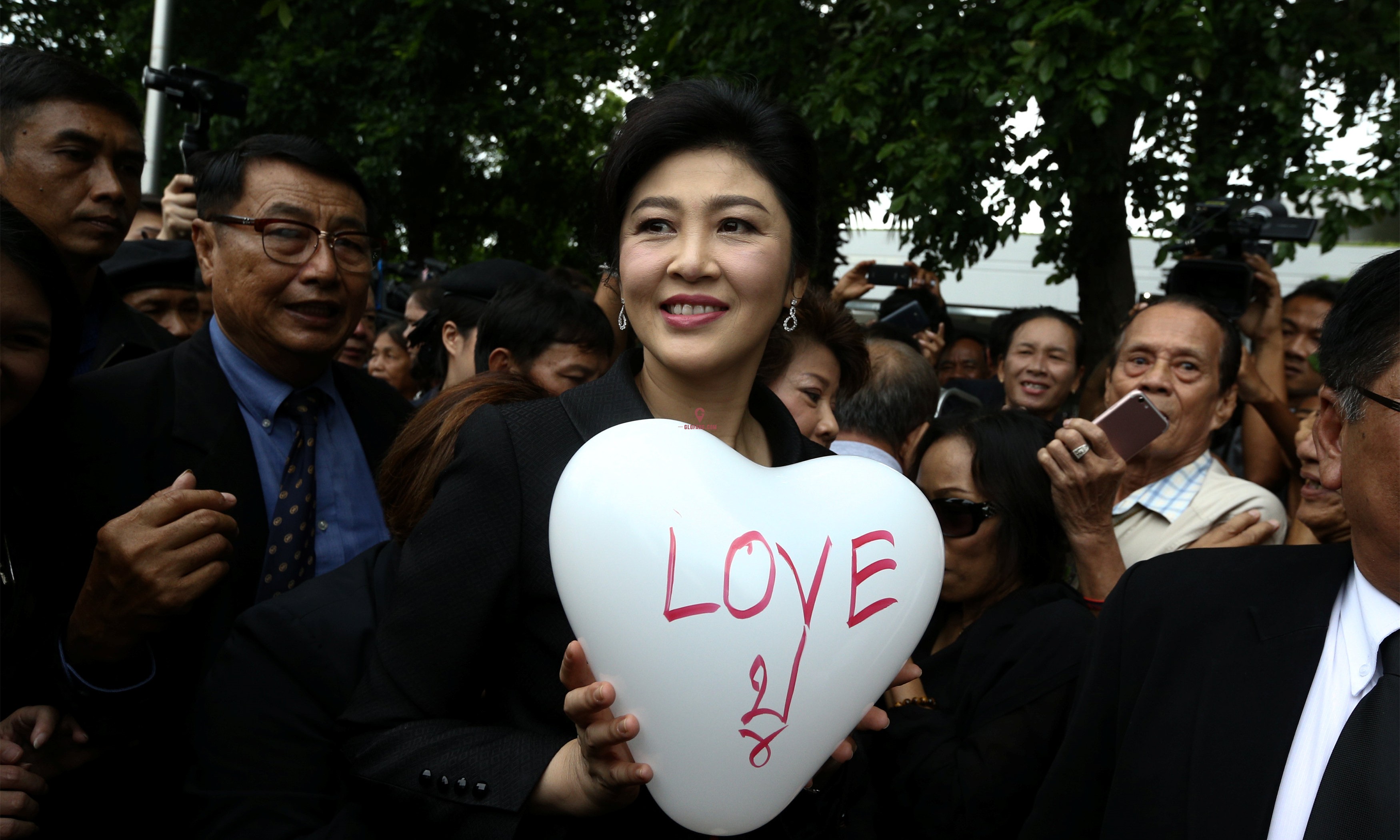 她是泰国最美女总理，最后却落得悲惨结局，却对中国怀有特殊感情