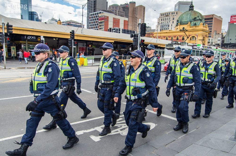 police-australia.jpg