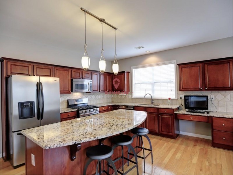 ��������Suwanee����5�Ա��������13439