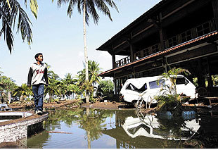 2004年印尼海啸来临之前没有任何预兆