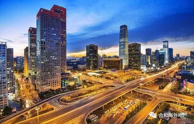 中国改革开放40年成果丰硕,而这个国家正在翻版中国!