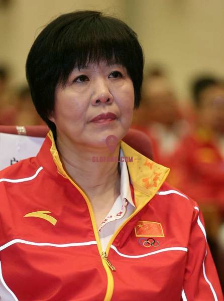 苏惠娟:退役奔赴瑞士,一度在瑞士俱乐部打球,加入了瑞士国籍.