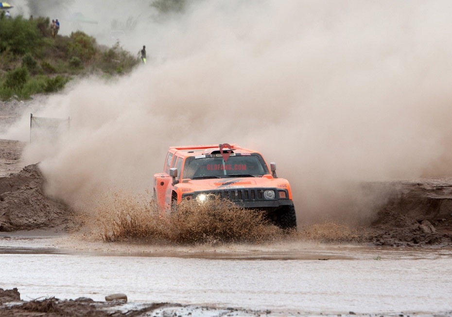 巴黎达喀尔拉力赛