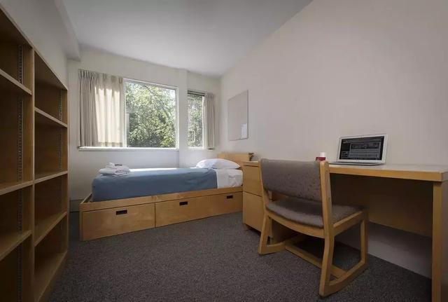 这竟然是加拿大的学生宿舍?