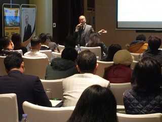 ������ҵ����2019�����������Ƽ��ᡱԲ����Ļ