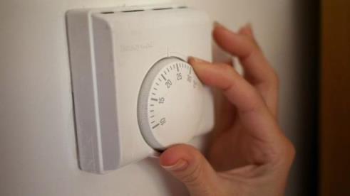 On todays show, we look at how renewables could keep energy costs down this winter. 