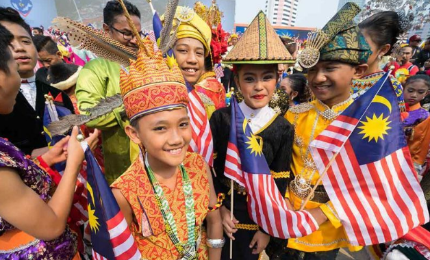 马来西亚华人（马来西亚华人什么时候过去的）_实用信息_资讯_外房网