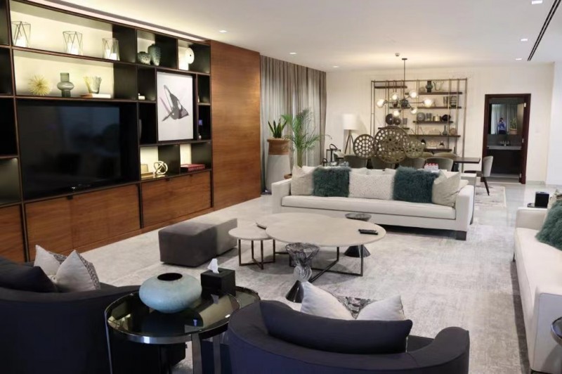 迪拜房产：迪拜水晶湖社区D1，现代风格6房独栋别墅出售