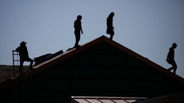 Home Builders See ��Housing Recession�� as Builder Sentiment Index Drops Further in August