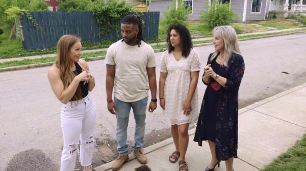 ��Good Bones�� Reveals the $50 Trick That Can Help Sell a House Fast