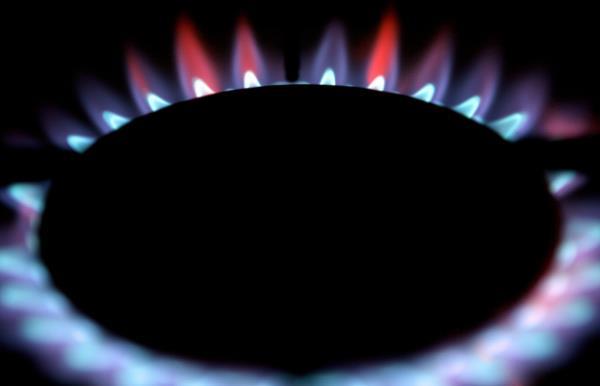 Gas burns from a ring on a domestic cooker