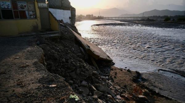 COLLAPSED RESTAURANT ALONG SWAT RIVER