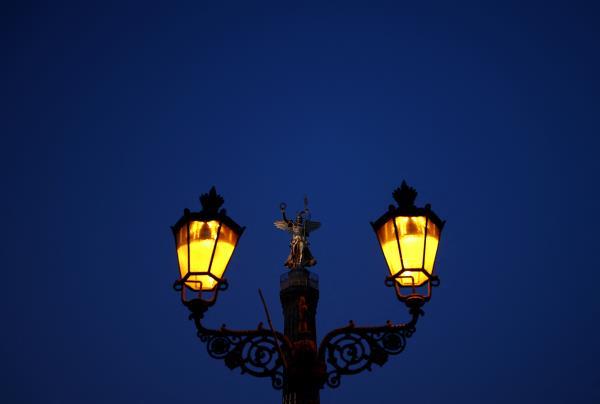 Facade lighting of landmarks reduced to save energy in Berlin