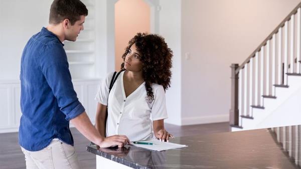 Is It the ��Single Worst Time To Buy Real Estate in History��? The Answer May Surprise You