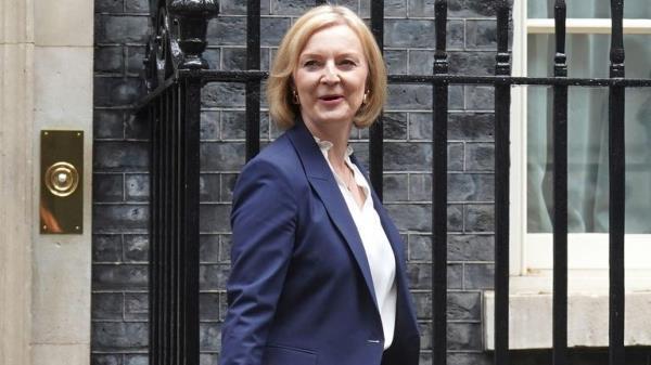 Prime Minister Liz Truss departs 10 Downing Street, Westminster, London, to attend her first Prime Minister's Questions at the Houses of Parliament. Picture date: Wednesday September 7, 2022.