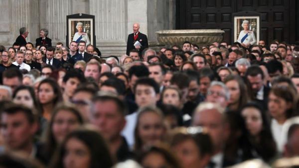 Members of the public attend the Service of Prayer and Reflection at St Paul's Cathedral, London, following the death of Queen Elizabeth II on Thursday. Picture date: Friday September 9, 2022.
