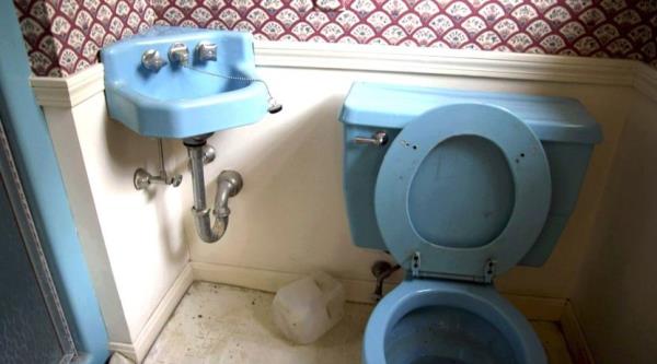 New, light oak flooring