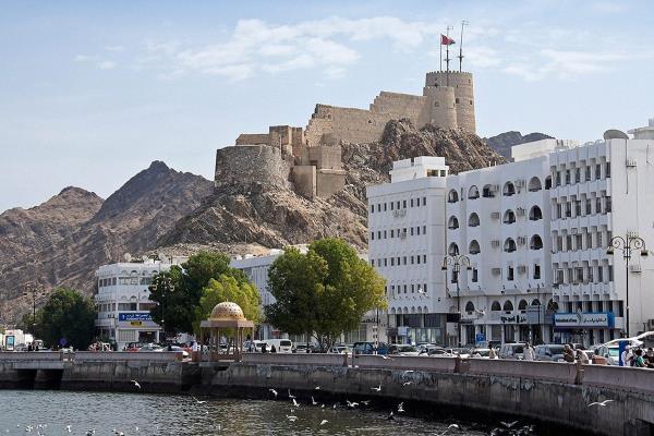 oman plastic bags ban