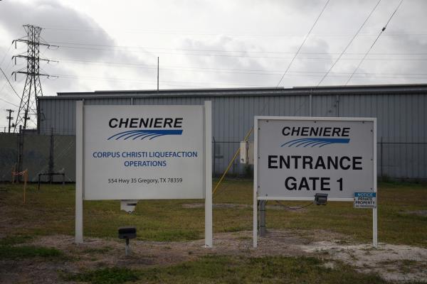 Air quality problems dog Cheniere Texas LNG facility