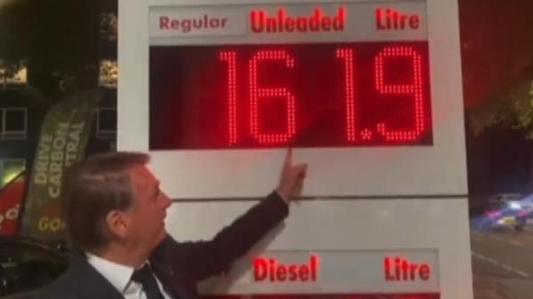 President of Brazil stops off in London to make a video about petrol prices