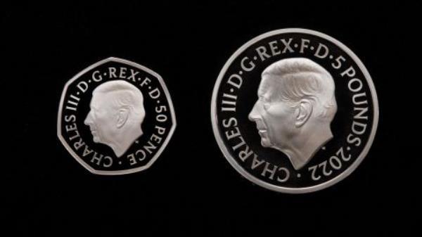 The King's effigy will first appear on  commemorative ��5 and 50 pence coins.