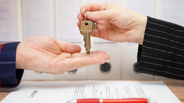 What Is an Escalation Clause in Real Estate and When Should You Use One?