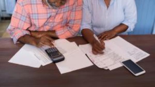 01 retirement psychological shift spending saving STOCK