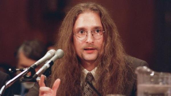 Zatko was part of a group of hackers who participated in the first Senate hearing on government computer security in May 1998.