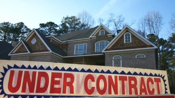 Decline in U.S. Pending Home Sales Gathers Steam in September