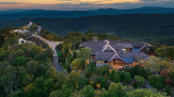 ��Spectacular Setting��: $30M Mountaintop Compound With a Hobbit House Is the Carolinas�� Most Expensive Listing