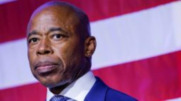 New York City Mayor Eric Adams speaks to attendees while they take part in the New York Democrats for Election Night Watch Party with Governor Kathy Hochul and Lieutenant Governor Antonio Delgado during New York primary election 2022 in New York, U.S., June 28, 2022.  REUTERS/Eduardo Munoz