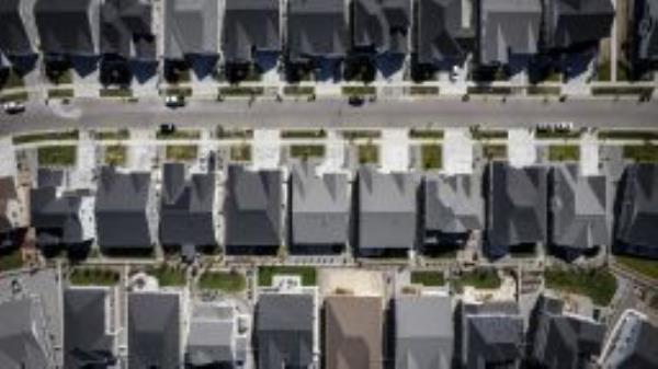 Single family homes in a housing development in Aurora, Colorado, US, on Monday, Oct. 10, 2022. 