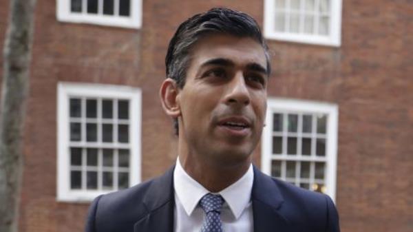 Rishi Sunak, former UK chancellor, arrives at his office in London on Monday, Oct. 24. 