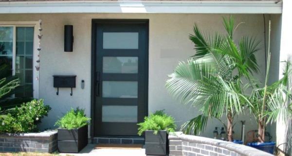 New door and planters