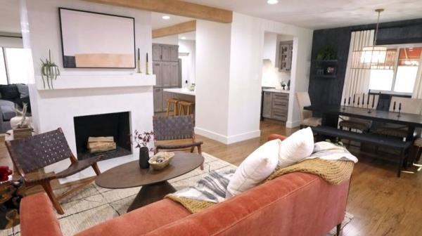 Visible wood grain helps with an updated Southwestern style.