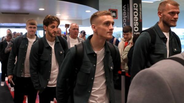 Wales' Matthew Smith departing for Qatar from Cardiff airport, Wales. Picture date: Tuesday November 15, 2022.