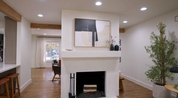 Double sided fireplace