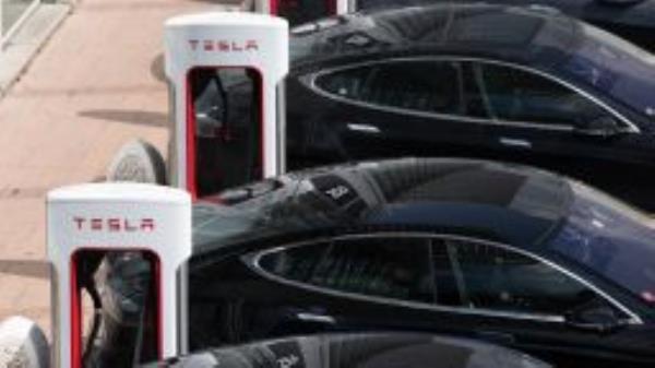 BRATISLAVA, SLOVAKIA - 2022/08/26: Vehicles seen at a Tesla charging station in Bratislava. EVs are getting more popular in central Europe as people are building awareness towards their environment. (Photo by Stanislav Kogiku/SOPA Images/LightRocket via Getty Images)