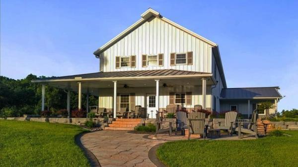 Is Barndominium Living for You? Consider the Pros and Cons