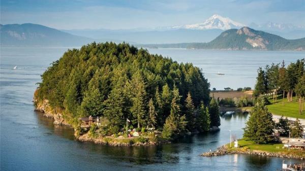 Get Away From It All: 5 Picture-Perfect Private Islands You Can Buy Right Now