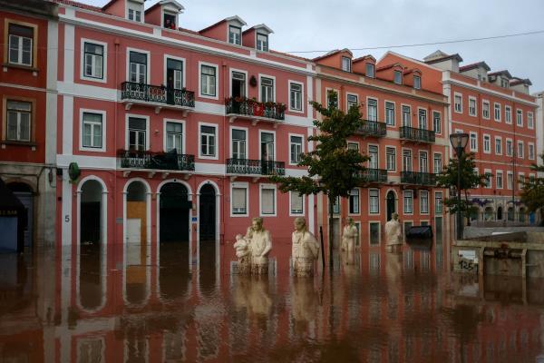 Floods in Alges, Oeiras