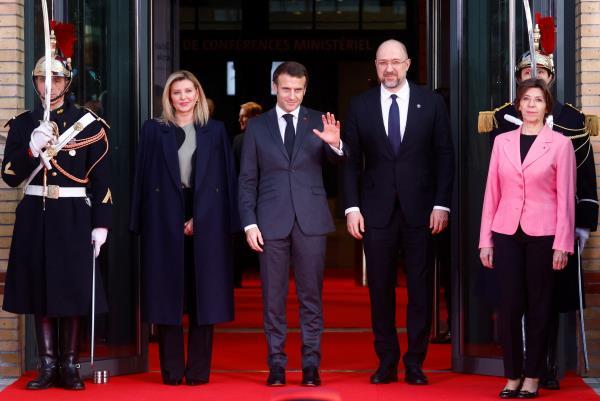 France hosts international conference to help Ukraine get through the winter