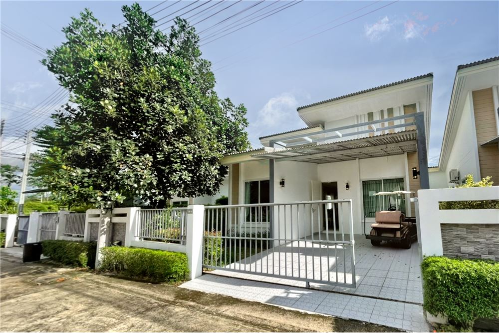 泰国芭提雅联排别墅111平方米3卧2卫出售，编号50887