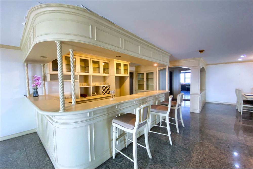 ̩�����������Ķ�������16¥������ľ��Ҵ���̨���ۣ����50956