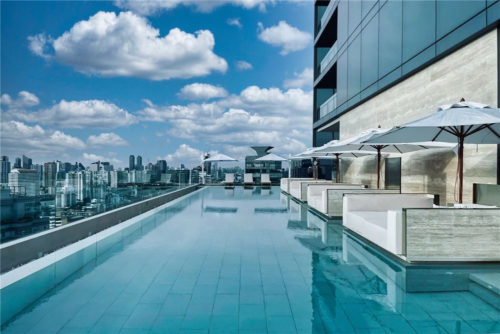 泰国曼谷市中心公寓53平方米1卧1卫出售