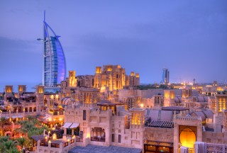 为什么2023年全球富豪争先选择迪拜？