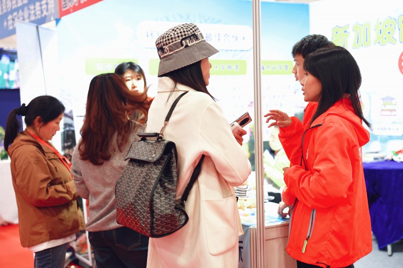 660A3707_edit_1216220745423647-opq785585153